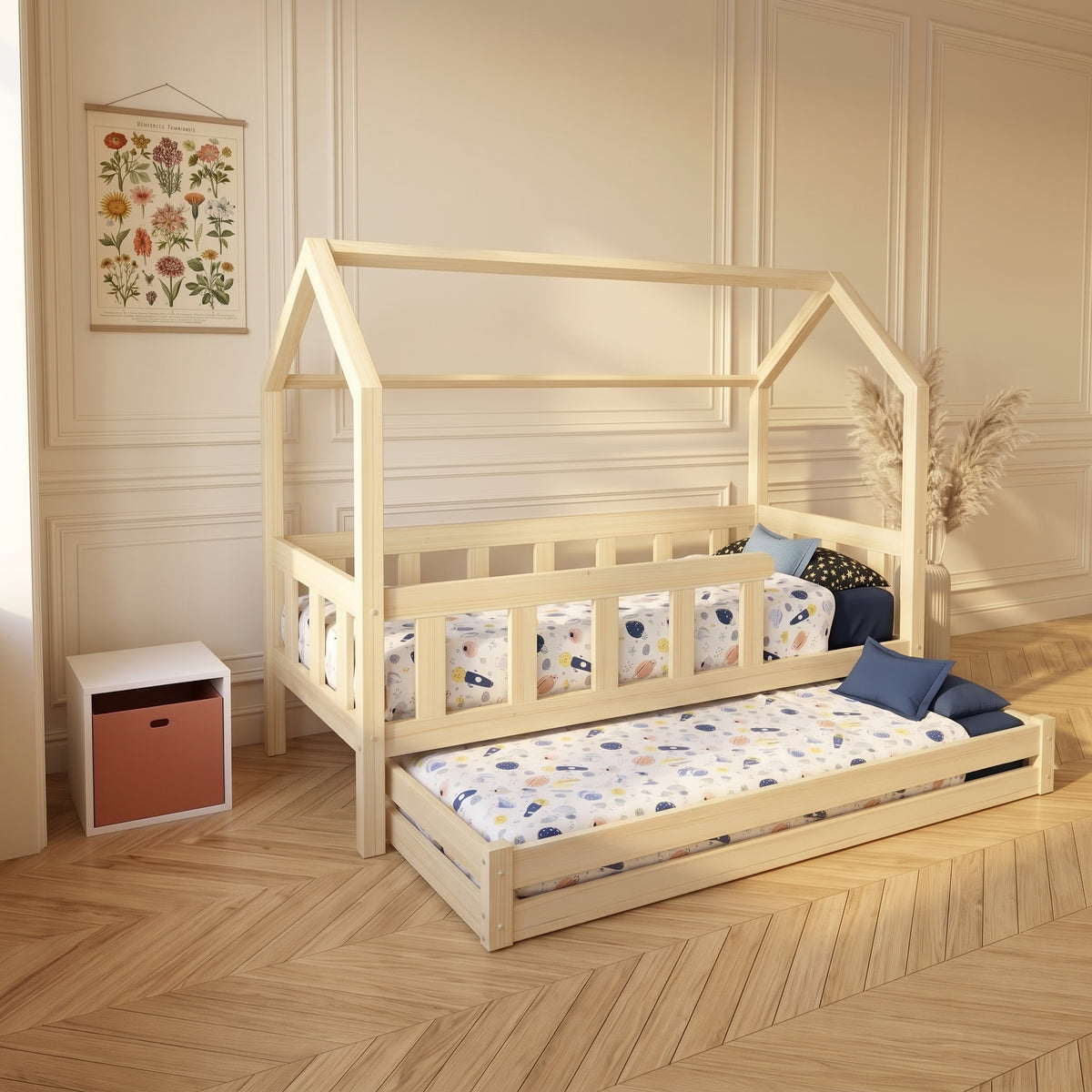 Lit cabane LOUKA gigogne installé dans une chambre d'enfant partagée