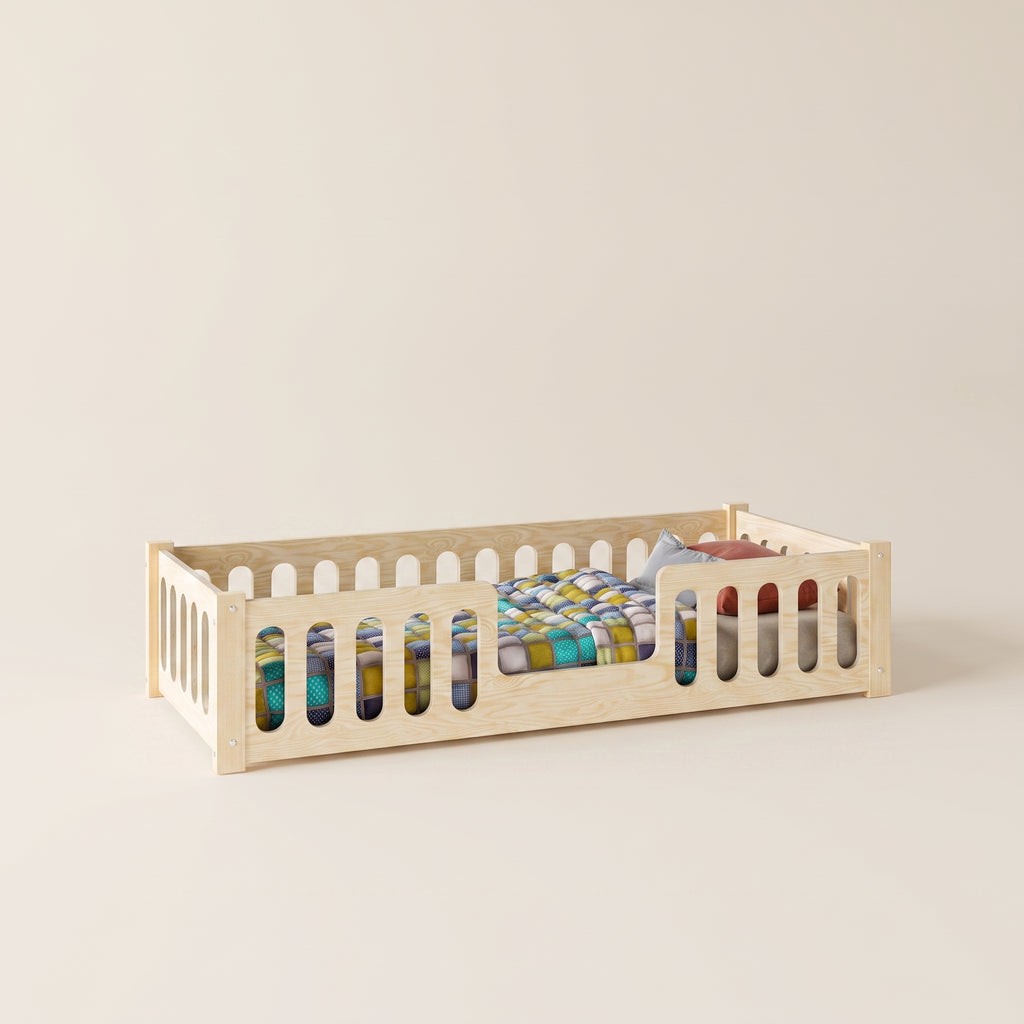 Lit enfant Montessori PABLO – Barrières à arches, bois massif